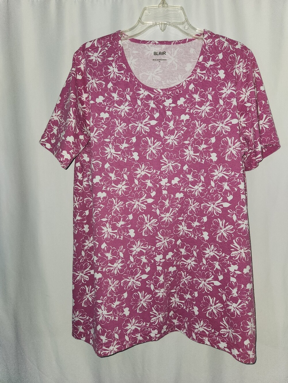 Blair Magenta Floral Short-Sleeve Tee #vibrant #artistic #cottagecore #feminine